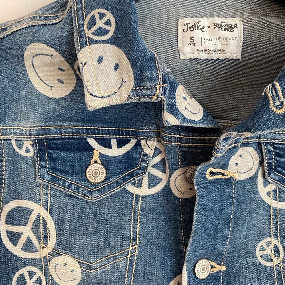 Justice (stranger things) denim jacket size small - Picture 2 of 5